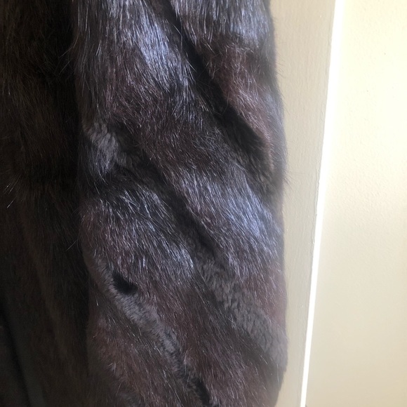 Perfect Condition real vintage fur coat - Picture 2 of 5